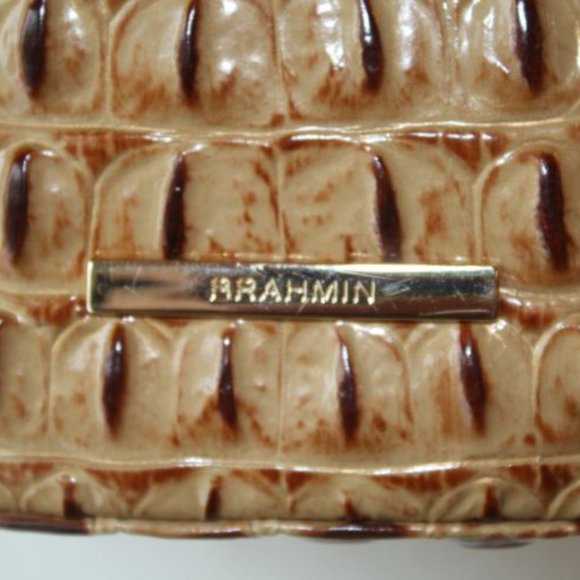 **AUTHENTIC** BRAHMIN MINI QUINN LEATHER CROSSBODY BUCKET BAG TOASTED ALMOND - Picture 3 of 9